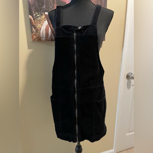 Forever 21 Black Corduroy Skirt Jumper - Picture 2 of 8